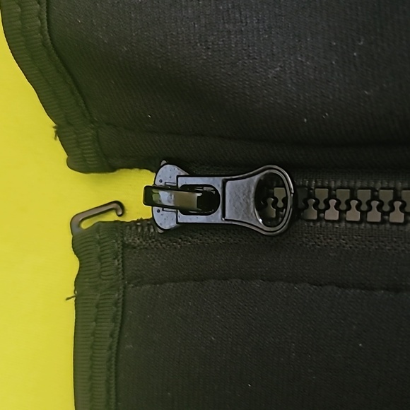 GoWHODS Corset Zippered Waist Trainer Sauna Effect for Weight Loss, Size 2XL - Picture 5 of 7